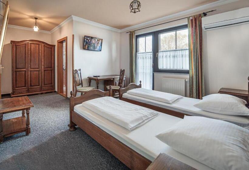 اتاق لوکس, Garni Hotel Terano
