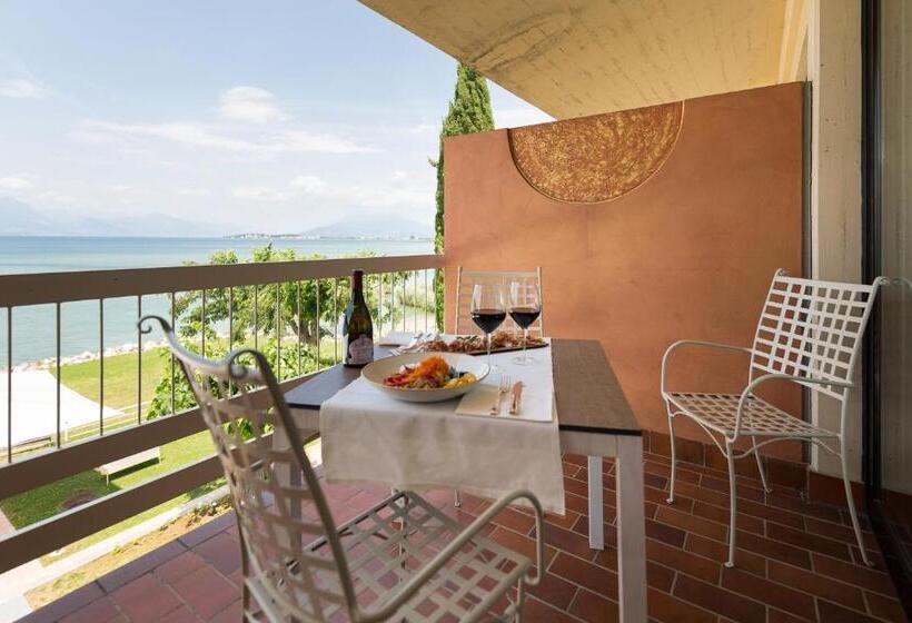 Superior room with lake view, Aquila D Oro Desenzano