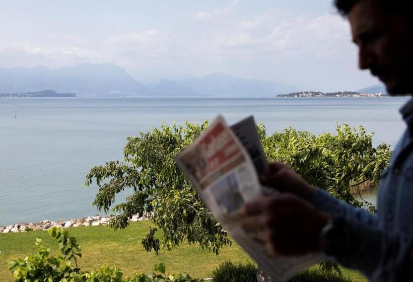 Superior room with lake view, Aquila D Oro Desenzano