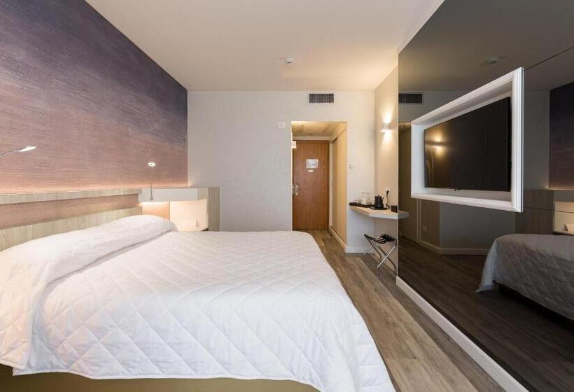 Номер Стандартный Кровать Куин, Aquila D Oro Desenzano