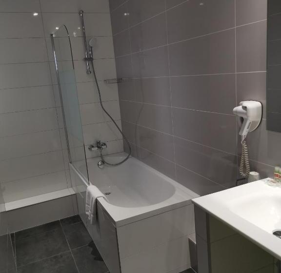 غرفة قياسية فردية, Atalante