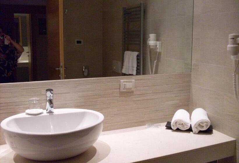 غرفة قياسية, Borgo Ronchetto