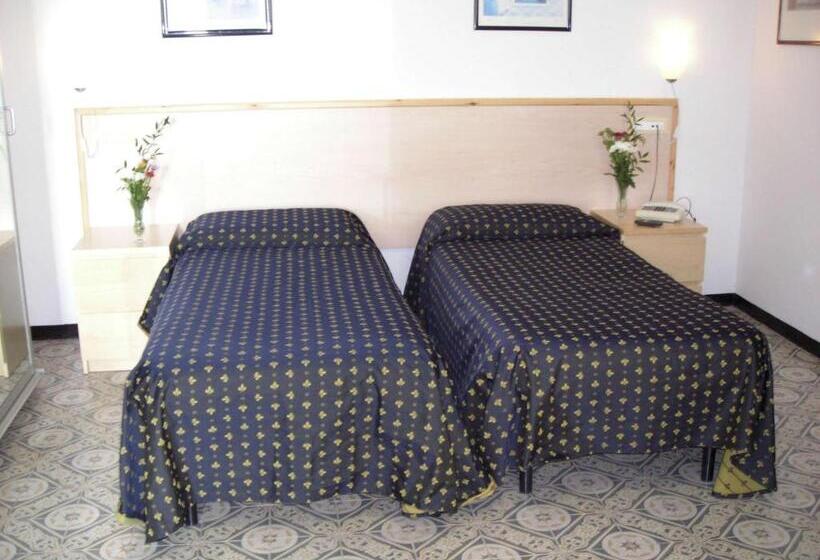 غرفة عادية خماسية, Delle Mimose