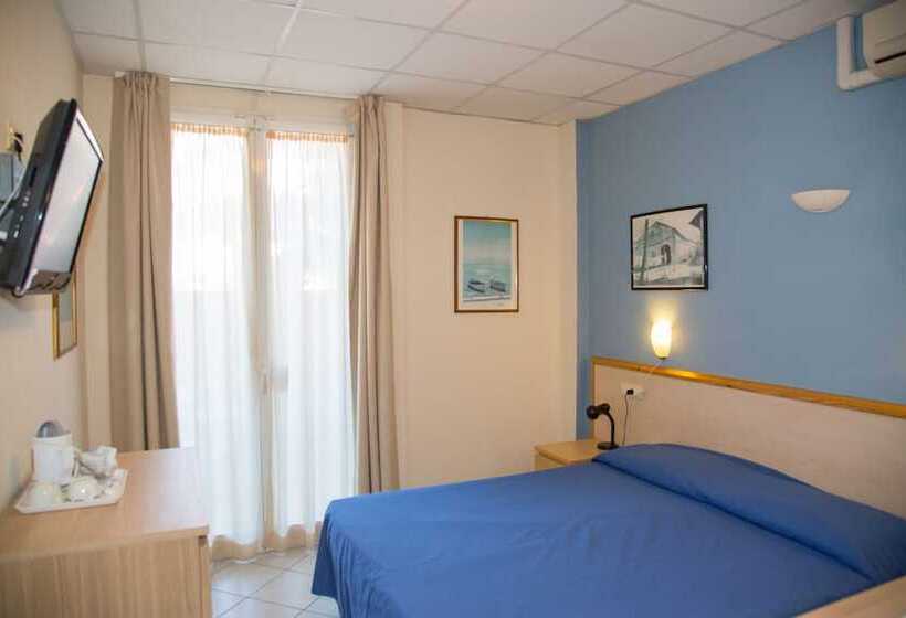 غرفة قياسية ثلاثية, Delle Mimose