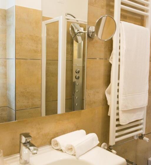 豪华房间, Eden Garda