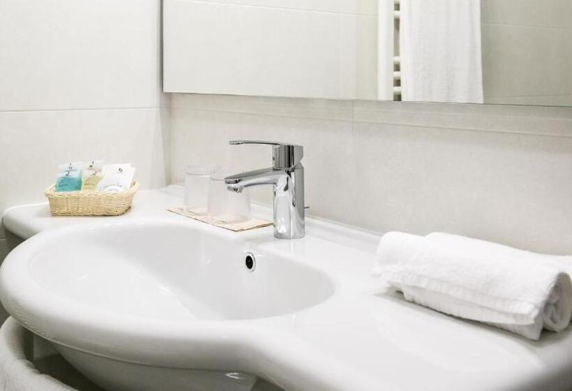 غرفة سوبيريور عائلية, Eden Garda