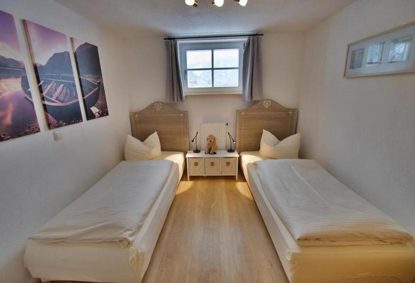Апартаменты 2 Спальни, Ferienhaus Fux