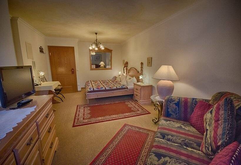 标准间, Ferienhaus Fux