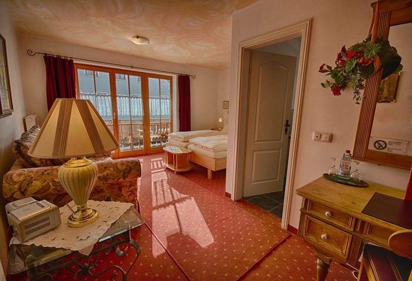 标准间, Ferienhaus Fux