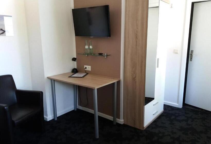 غرفة قياسية فردية, Garni Waldsegler