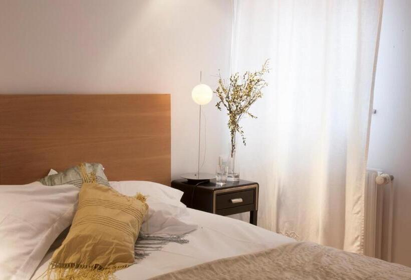 Номер Deluxe, Hôtel Restaurant Le Chut Petite France