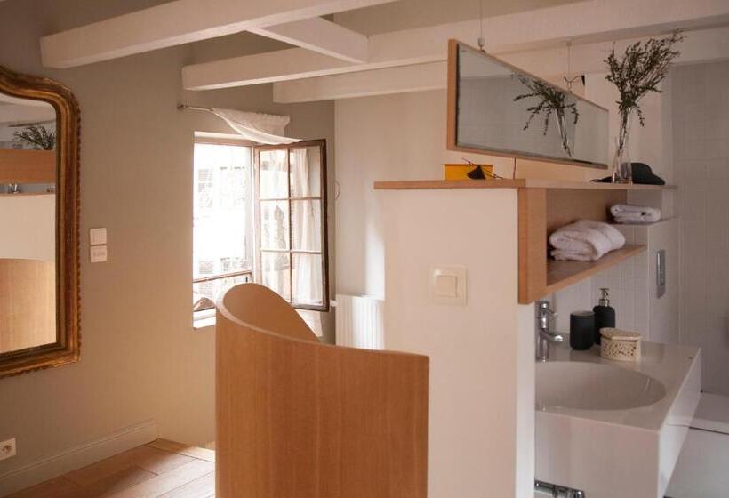 Номер Deluxe, Hôtel Restaurant Le Chut Petite France