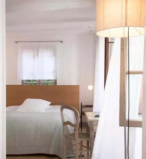 スタンダードルーム, Hôtel Restaurant Le Chut   Petite France