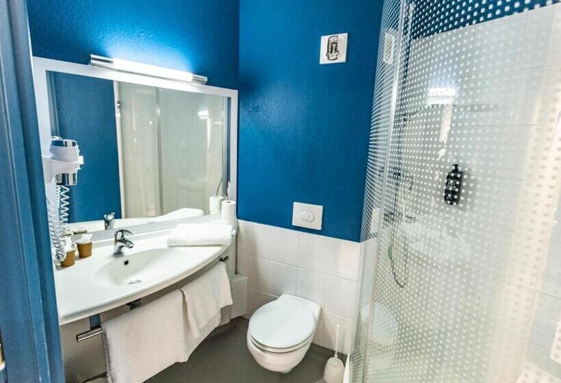 Семейный Номер, Ibis Budget Millau Viaduc