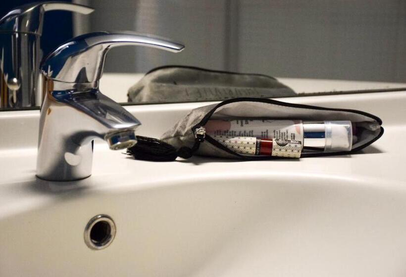 패밀리 룸, Ibis Budget Millau Viaduc