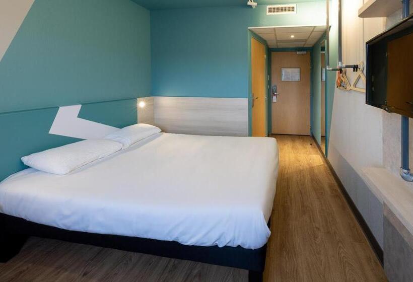 스탠다드 룸, Ibis Budget Millau Viaduc