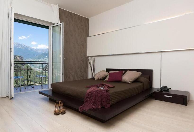 חדר דלוקס נוף לאגם, Isola Verde