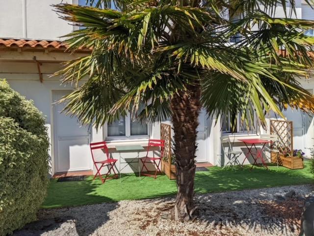 标准三人间, Cit Hotel Les Atlantes