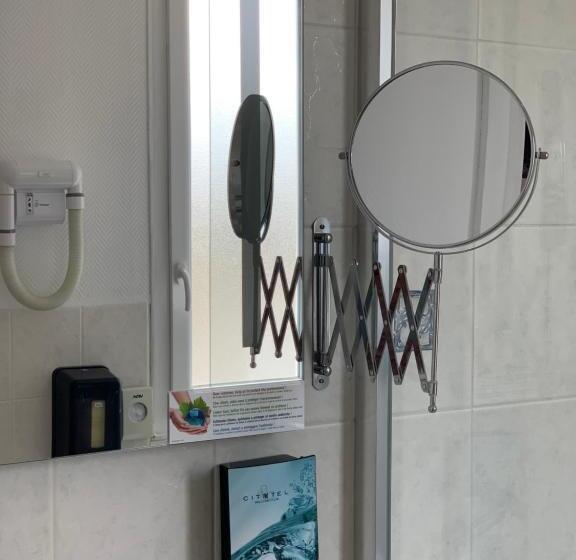 经济房, Cit Hotel Les Atlantes