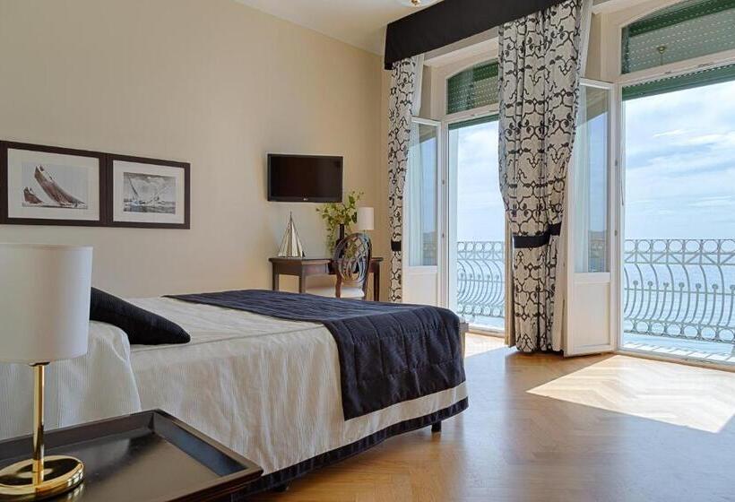 Номер Стандарт Вид на Море, Lido