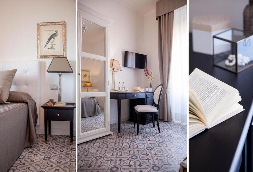 Люкс Боковой Вид на Море, Lido