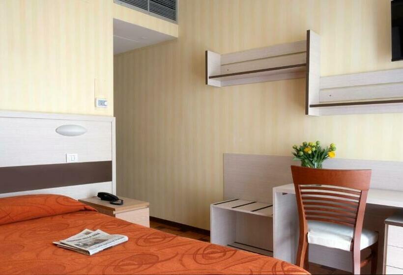 스탠다드 룸, Mirage