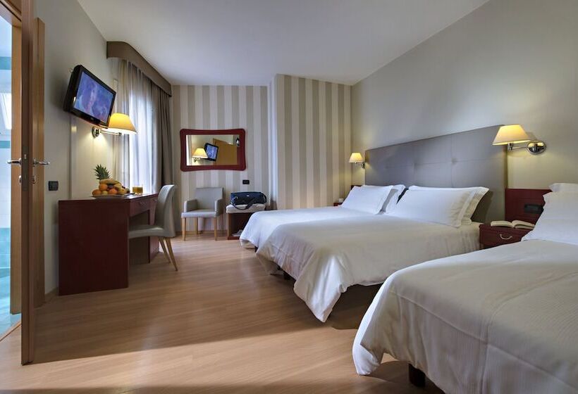 חדר סטנדרט, Orient & Pacific