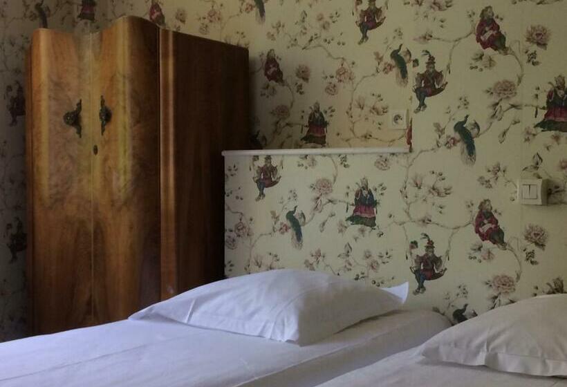 标准间, Particulier Richelieu