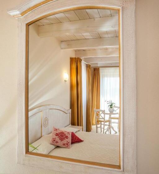 סוויטה נוף לים, Raffael Phg