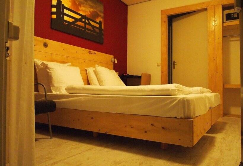 スタンダードルーム, Restaurant De Stadsherberg