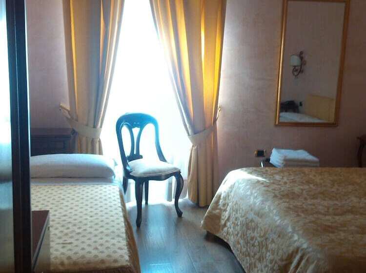 スタンダードトリプルルーム, Sant'agostino