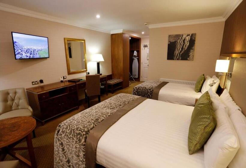 חדר סטנדרט לשלושה, Vaughan Lodge