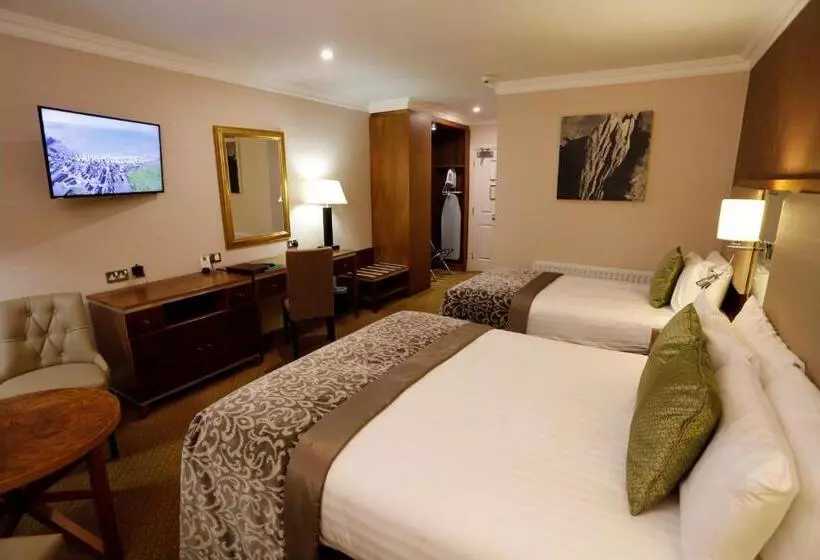 Standard Kolmen Hengen Huone, Vaughan Lodge