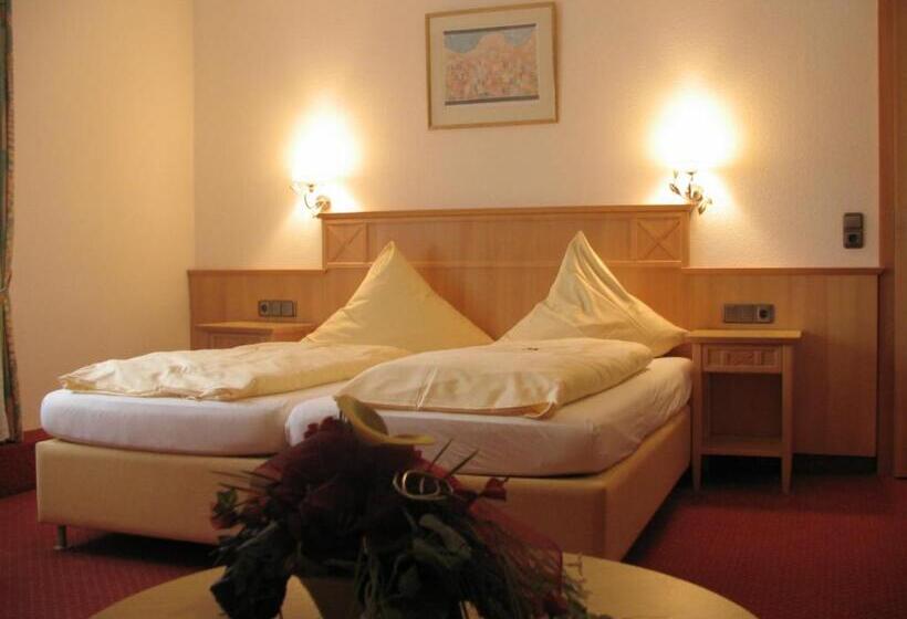 스탠다드 룸, Land Gut Hotel Landgasthof Zur Rose