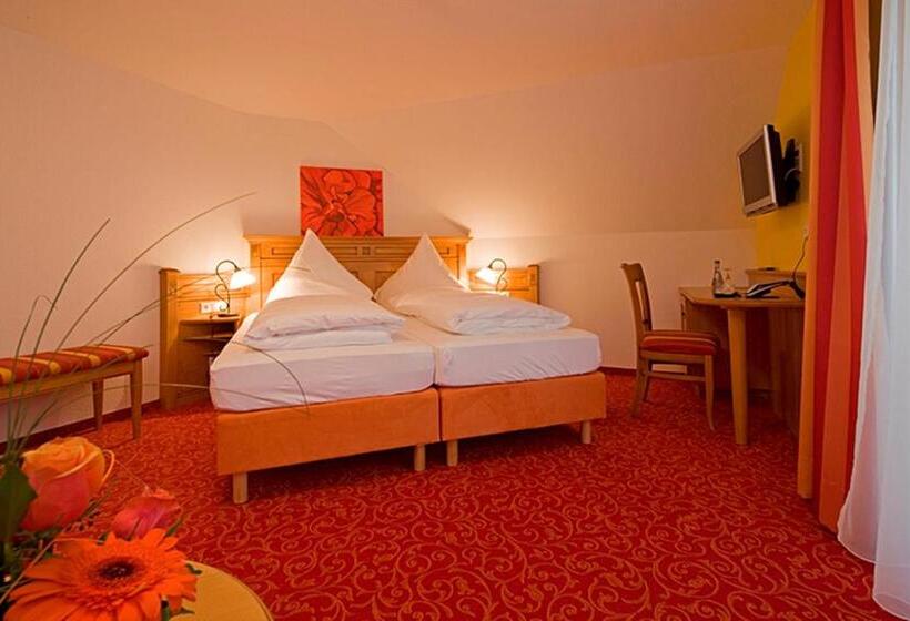 스탠다드 룸, Land Gut Hotel Landgasthof Zur Rose