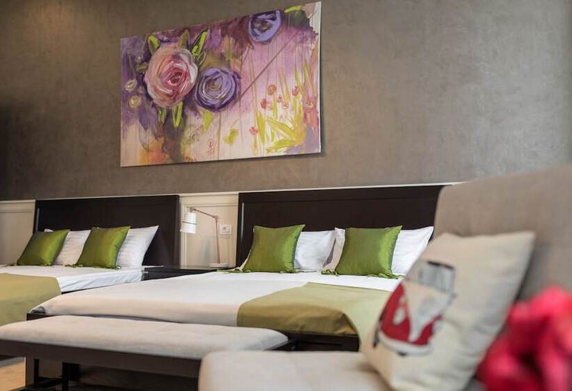 デラックスルーム, Residence Hirscher