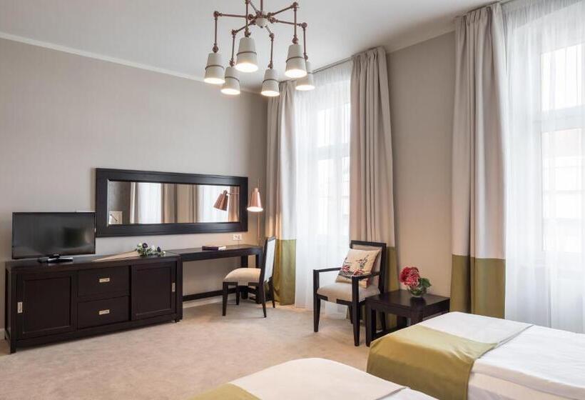 スタンダードルーム, Residence Hirscher