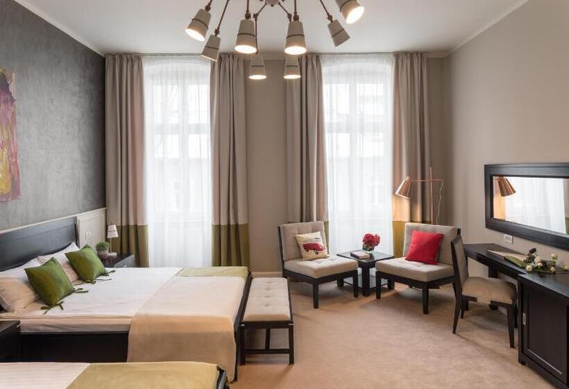 デラックスルーム, Residence Hirscher