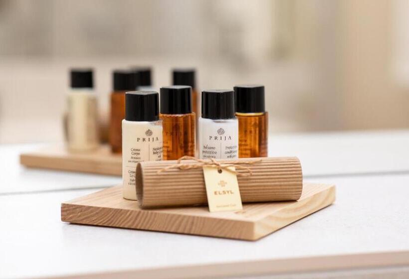 デラックスルーム, Residence Hirscher