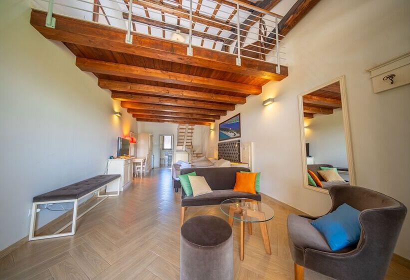 חדר יוקרתי, Resort Capalbio