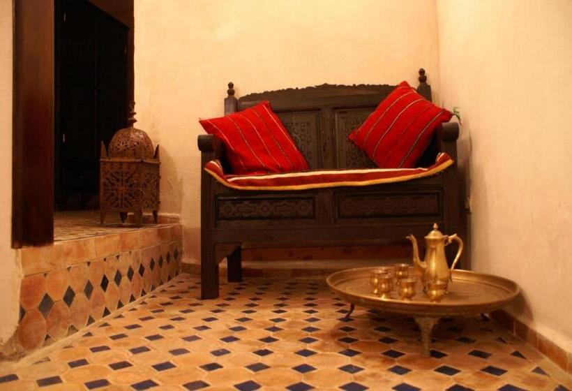 اتاق استاندارد, Riad Felloussia