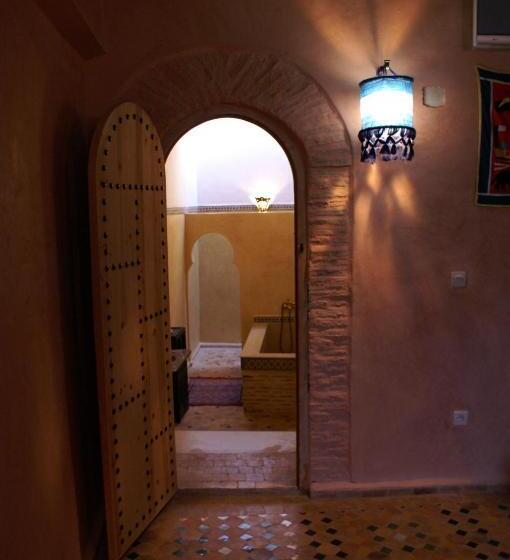 سوییت سوپریور, Riad Felloussia