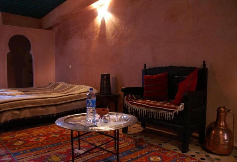 سوییت سوپریور, Riad Felloussia