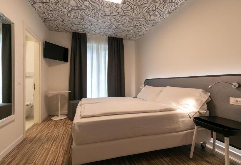 Pokój Standard, Seele Garda