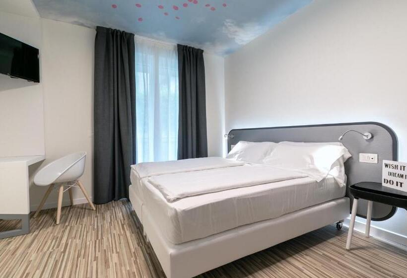 Pokój Standard, Seele Garda