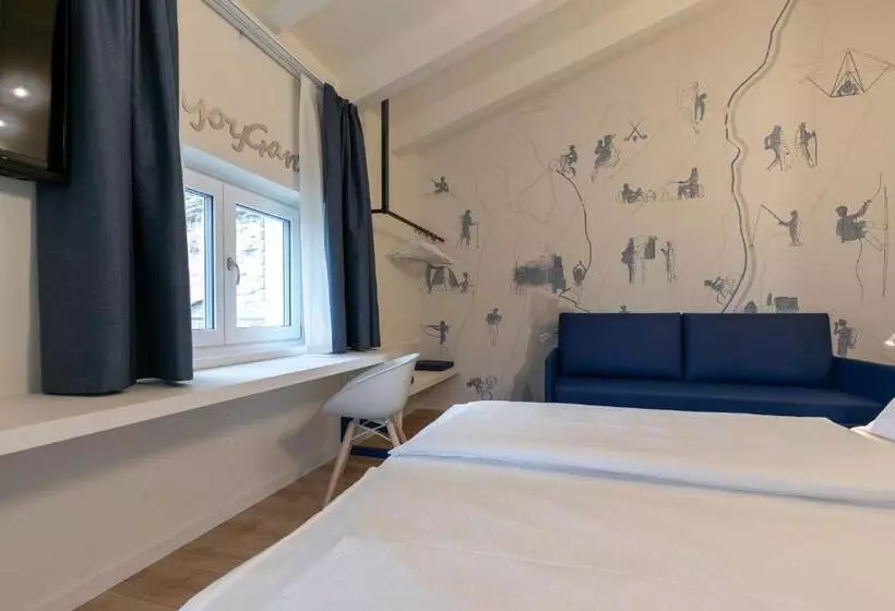 Superior room with lake view, Seele Garda