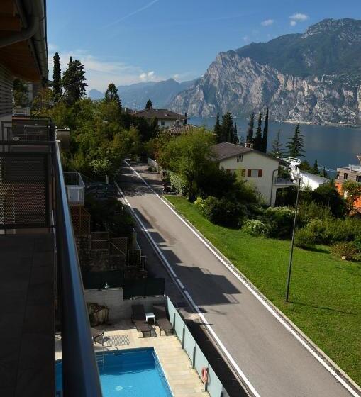 Pokój Standard Widok Jezioro, Seele Garda