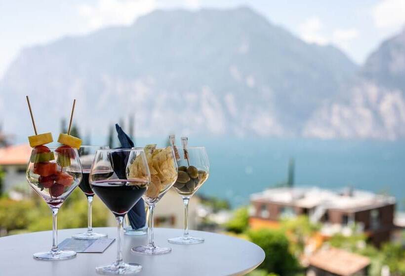 Pokój Standard Widok Jezioro, Seele Garda