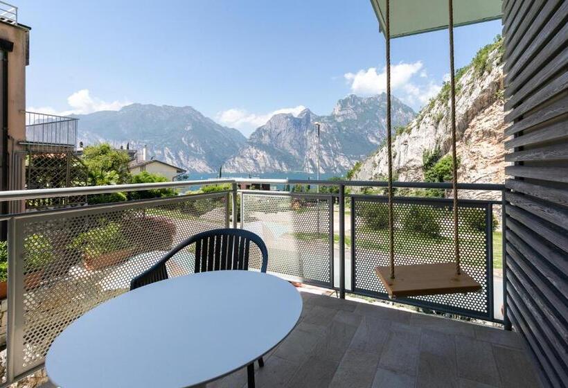 Pokój Standard Widok Jezioro, Seele Garda