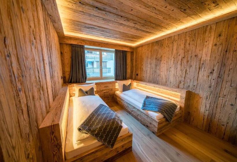 דירת חדר, Seven Alpina Boutique